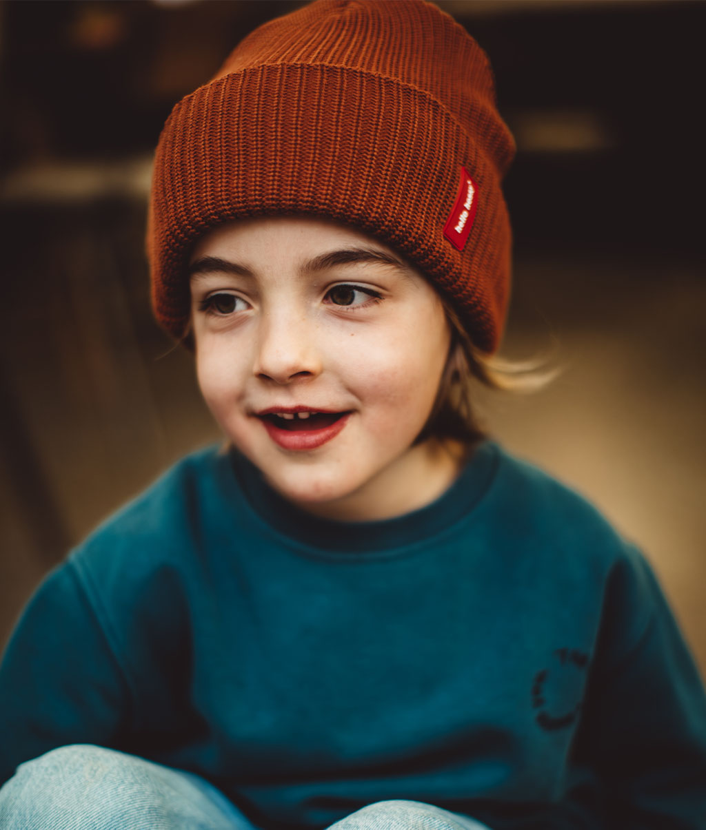 Gorro de colores Niños & Adultos Flow Nut, 100% algodón orgánico, sin pompón, desde los 9 meses, Cool Kids Only !