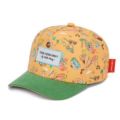 Gorra infantil camel estampado música visera verde bordado Cool Kids Only Hello Hossy