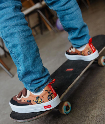 Sneakers Mascots Ride