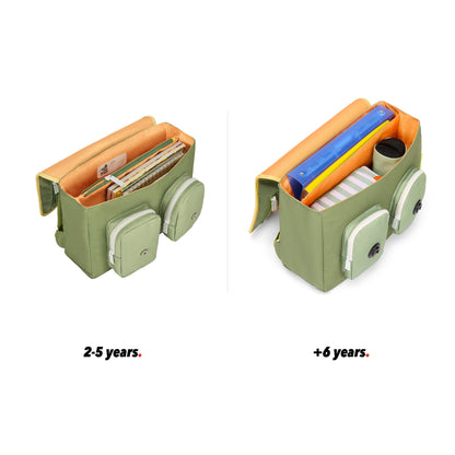Cartera escolar infantil verde asas marrón bolsillo vista abierta comparativa 2 tallas Hello Hossy
