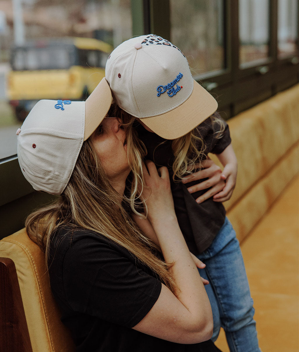 Casquette Mamans-Enfants Léopard #3, visière courbée, matchy-matchy, éco-responsable, dès 9 mois, Cool Kids Only !