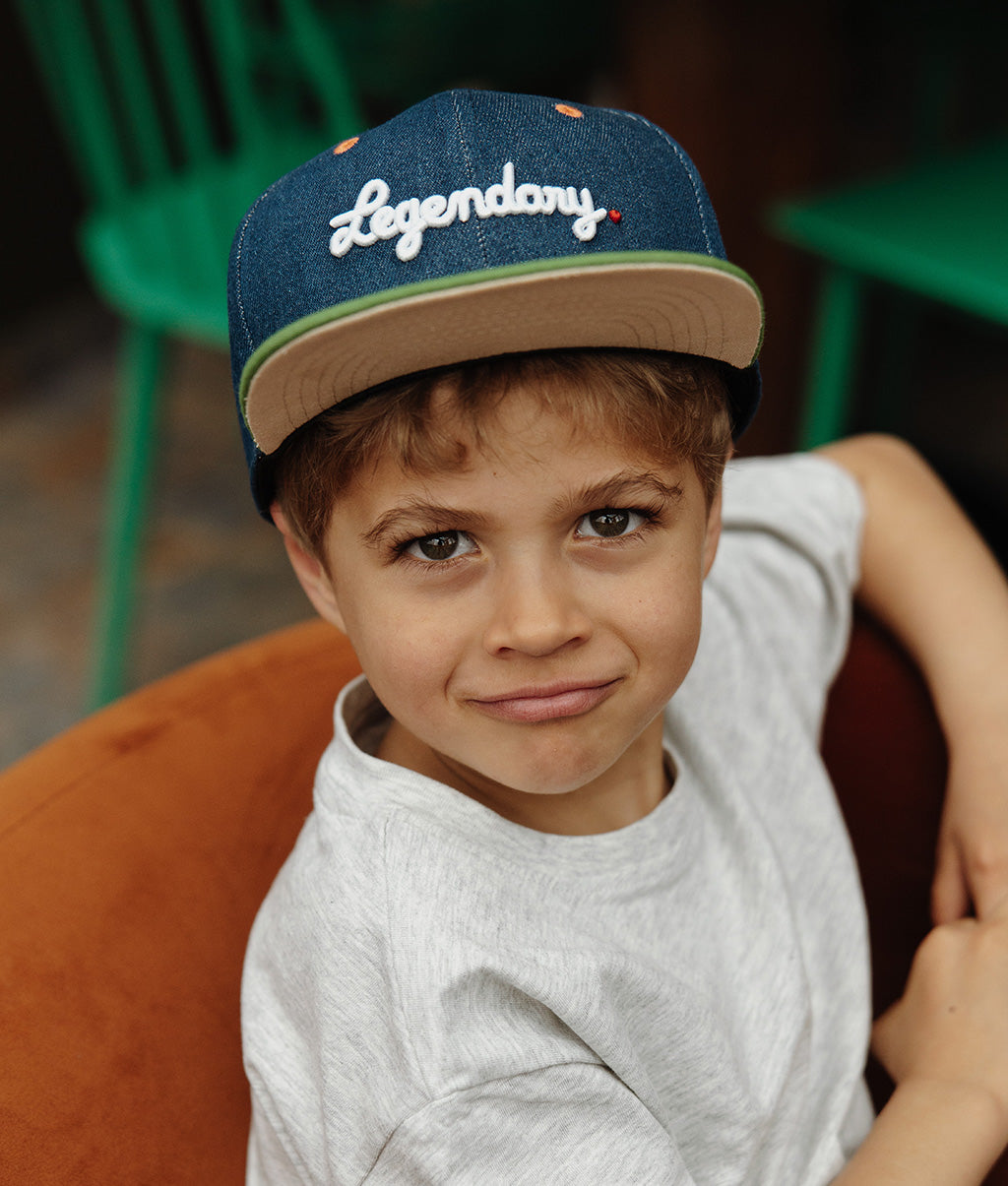 Casquette Papas-Enfants Jean Legendary, visière plate, coton biologique, certifiée Oeko-Tex, dès 9 mois, Cool Kids Only !