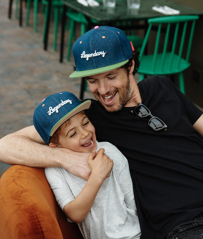 Casquette Papas-Enfants Jean Legendary, visière plate, coton biologique, certifiée Oeko-Tex, dès 9 mois, Cool Kids Only !