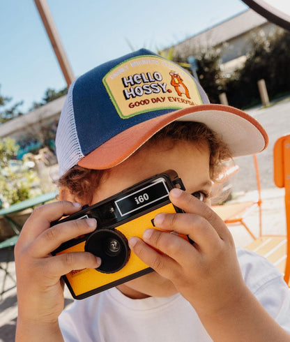 Gorra infantil azul blanco visera naranja patch Good Day Hello Hossy
