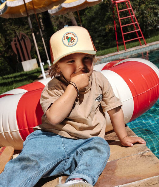 Casquette enfant beige marron visière courbée patch cheval Hello Hossy