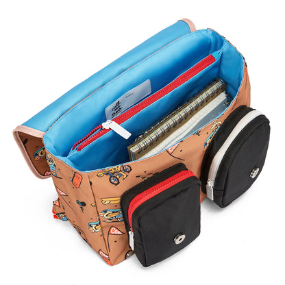 Cartera Escolar infantil marrón estampado mascota bicicleta bolsillos delanteros Hello Hossy