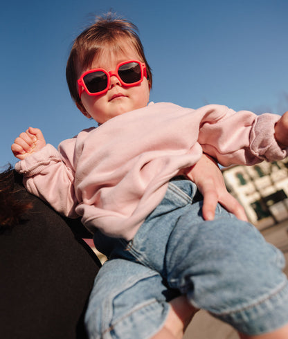 Lunettes de soleil enfant rouge forme carrée taille bébé Hello Hossy