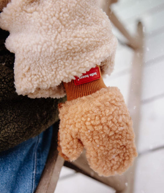 Moufles polaire Heaty Sven - zoom produit - photo lifestyle – Hello Hossy