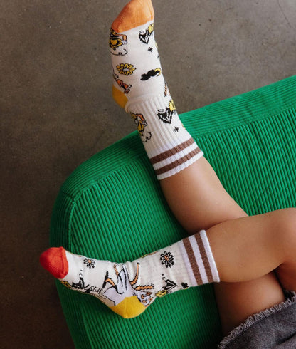 Calcetines infantiles blancos con estampados Halloween y talones naranja Hello Hossy