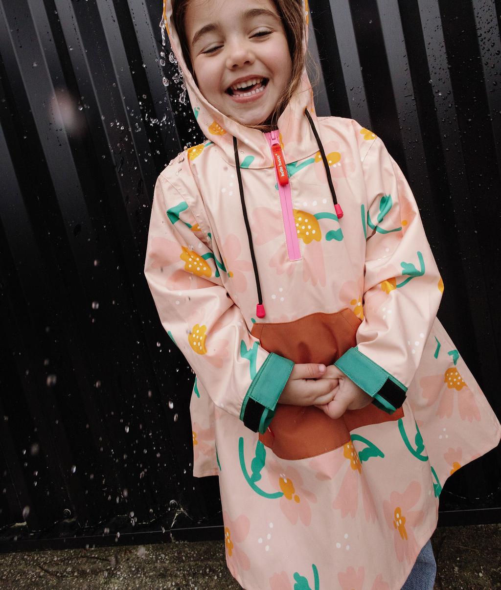 Poncho impermeable infantil rosa, Camel y verde con estampado de flores y capucha Hello Hossy