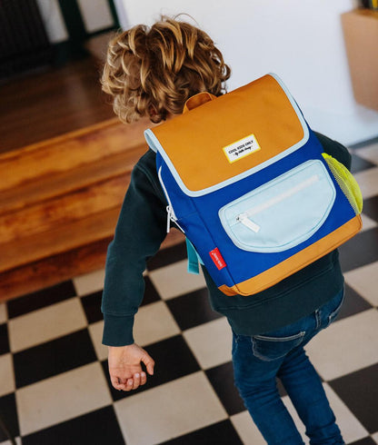Mochila infantil azul claro marine bolsillo delantero naranja Hello Hossy