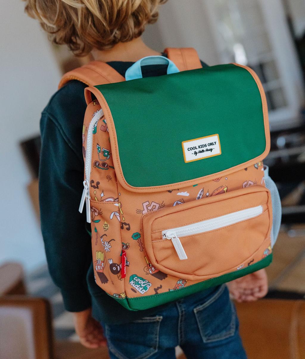 Mochila infantil marrón estampado música Hello Hossy