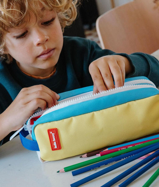 Estuche Escolar infantil azul amarillo doble compartimento Hello Hossy