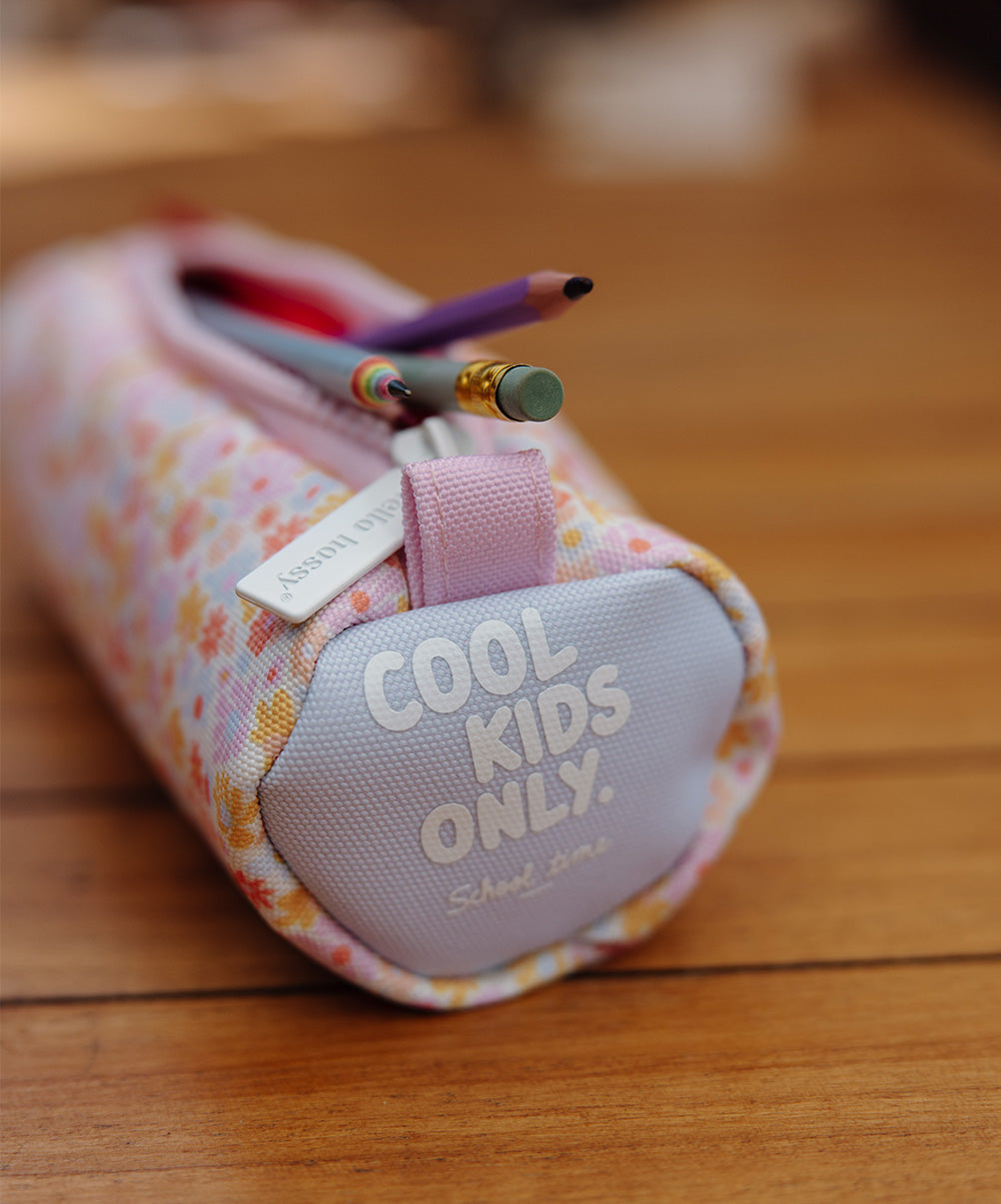 Trousse Scolaire Enfants Retro Flowers, Maternelle et Primaire, Cool Kids Only !