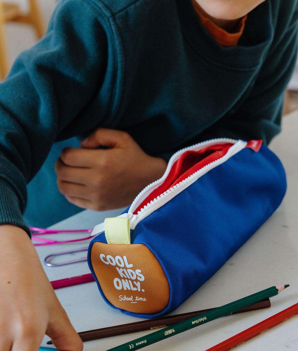 Estuche Escolar infantil azul apertura con cremallera texto Cool Kids Only Hello Hossy